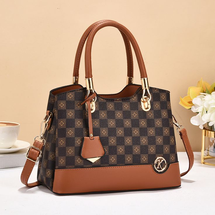 Ladies Handbag Medium